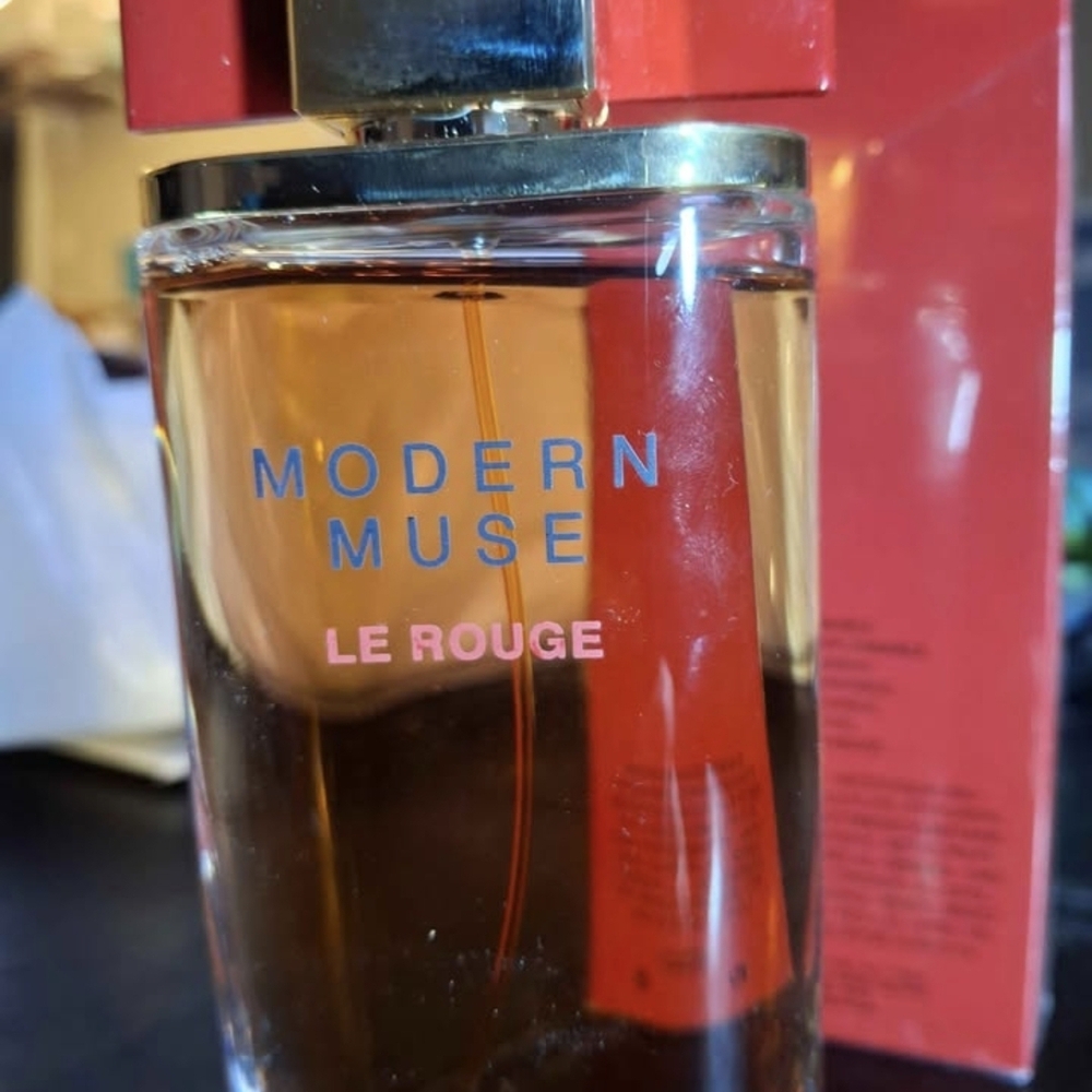 Estee Lauder Modern Muse Le Rouge Perfume with Red Accents